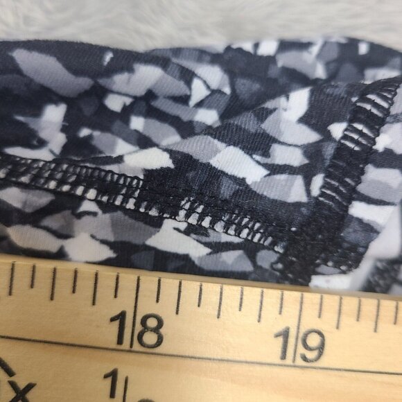 Fabletics Leggings Grey Mesh Size‎ Small Design Mesh Panel Activewear Stretch - Picture 7 of 9